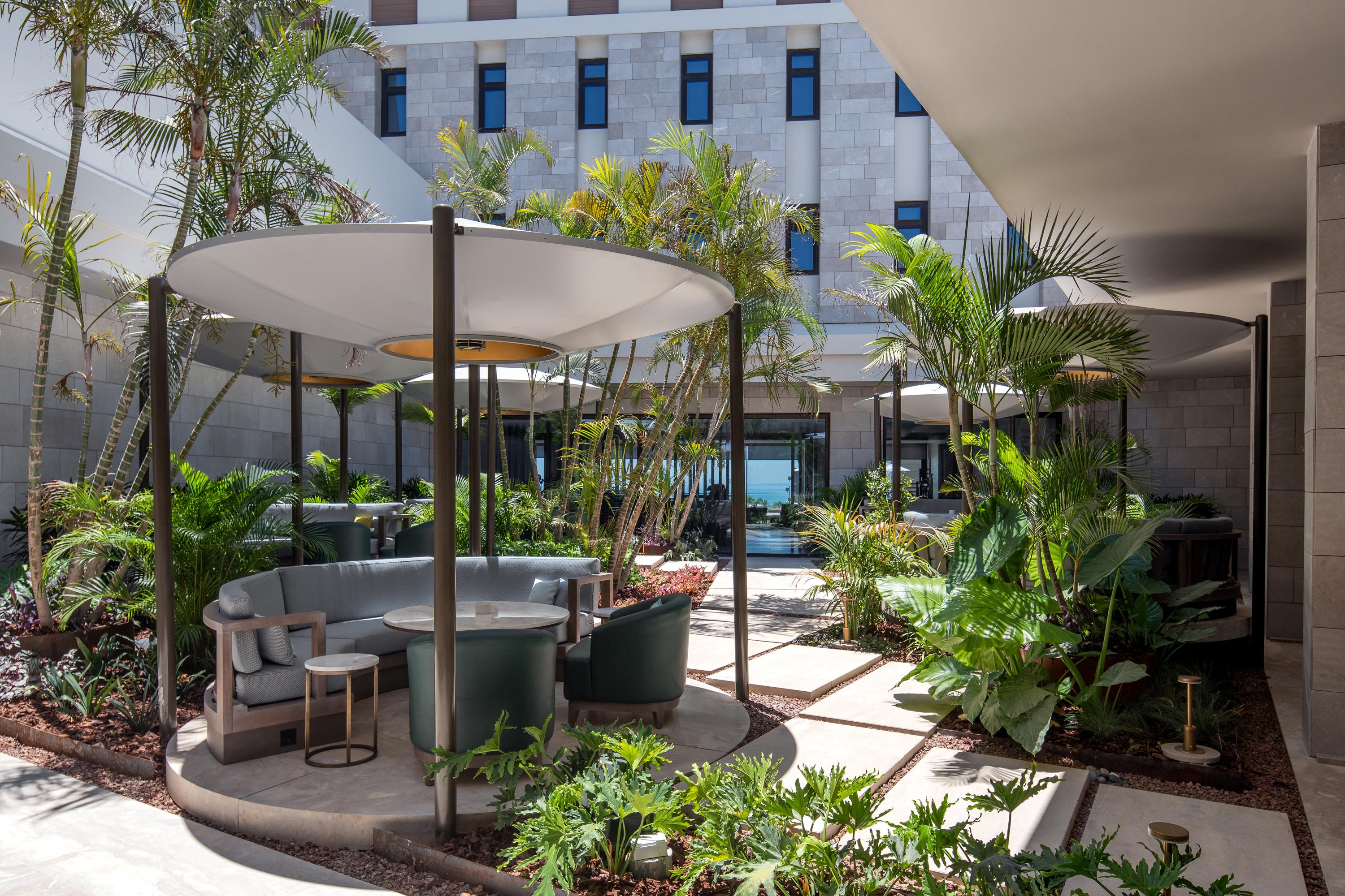Amara - Sea Your Only View™ Limassol Exterior foto The courtyard at the new building