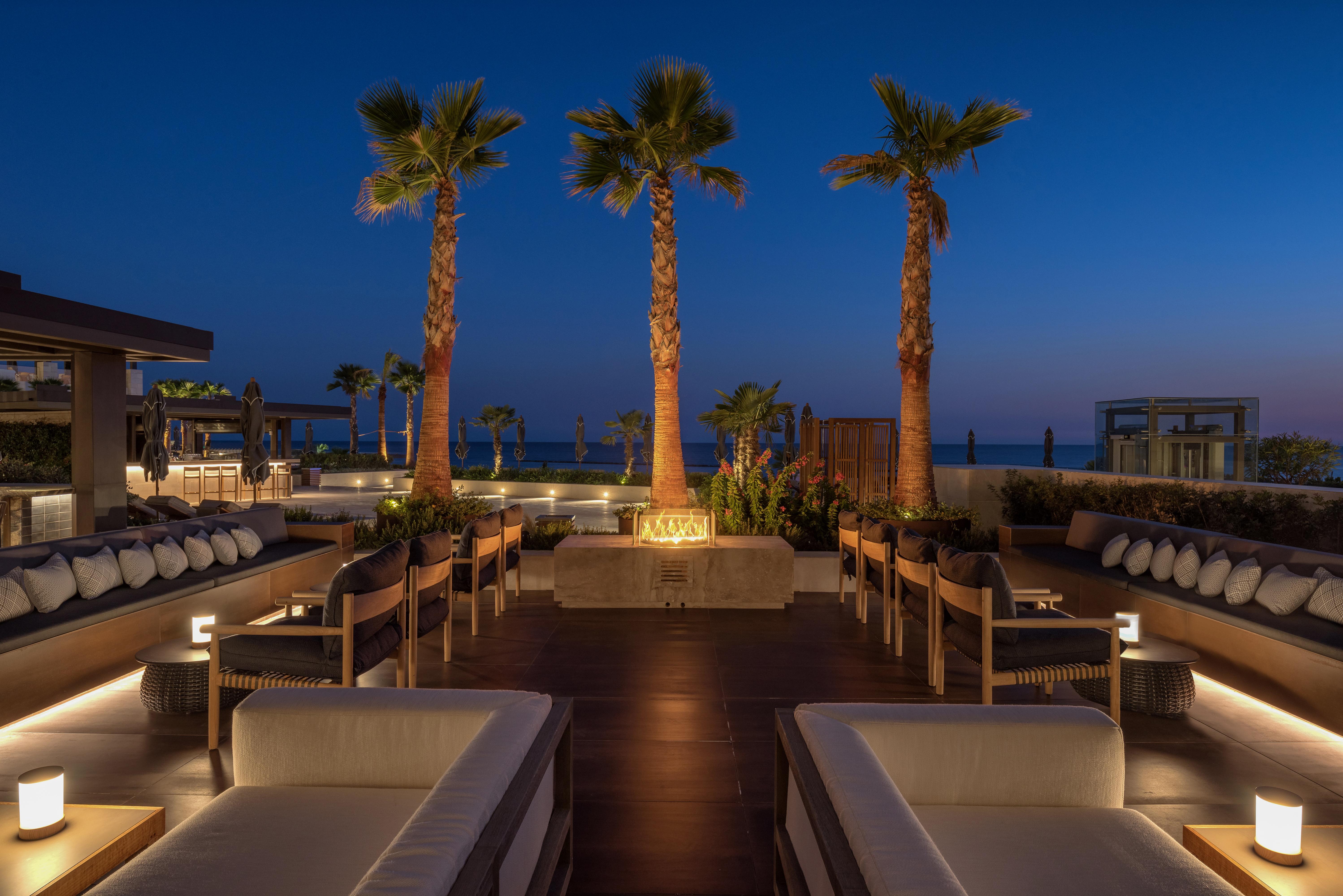 Amara - Sea Your Only View™ Limassol Exterior foto The Sky Bar